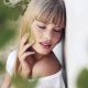 Image de femme belle pour illustrer le Zoom sur les 10 incontournables de la rentrée pour une peau resplendissante
